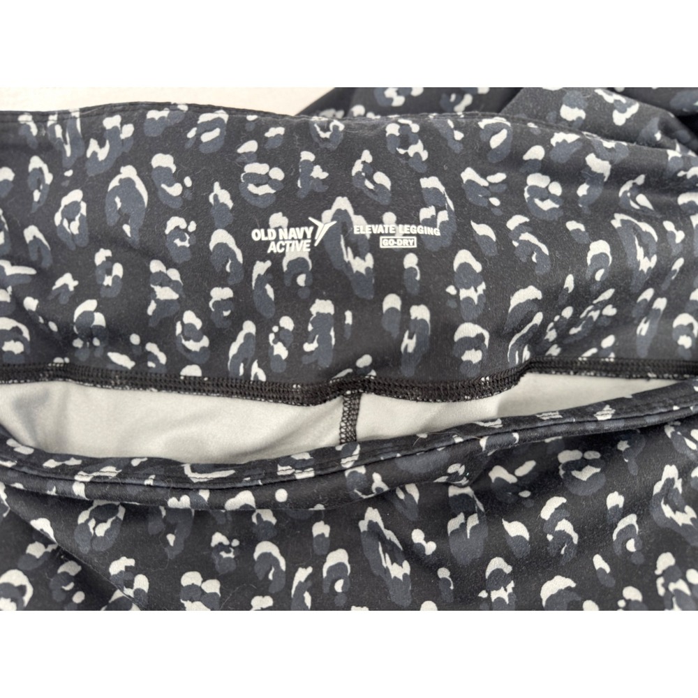 Old Navy Active Elevate Go-Dry Leopard Leggings XXL Black Grey Animal Print - Picture 3 of 6